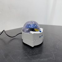 VWR Mini Centrifuge image 0